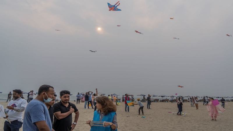 রোহিঙ্গা শরণার্থীদের প্রতি সংহতি জানিয়ে ঘুড়ি উৎসব