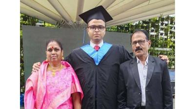 ছেলের সমাবর্তন থেকে ফেরার পথে সড়কে গেল বাবার প্রাণ