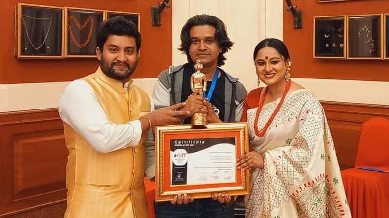 নেপালের উৎসবে ‘গৌতম বুদ্ধ’ পুরস্কার পেল সাঁতাও