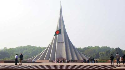 বীর সন্তানদের শ্রদ্ধা জানাতে প্রস্তুত স্মৃতিসৌধ
