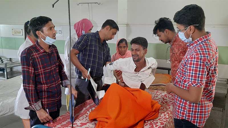 চুরির অপবাদে নির্যাতন, ভাইরাল ভিডিও দেখে তদন্ত শুরু
