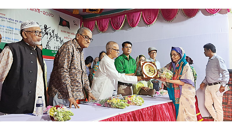 বাগেরহাটে ২০ নারী বীর মুক্তিযোদ্ধাকে সম্মাননা
