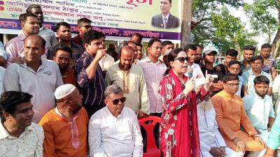 এ সরকারের অধীনে বিএনপি কোনো নির্বাচনে যাবে না: রুমিন ফারহানা