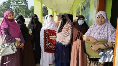ঝালকাঠিতে প্রথমবারের মতো ঈদের জামাতে নারীরা