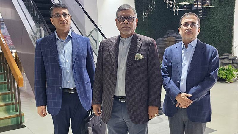 স্বাস্থ্য সম্মেলনে অংশ নিতে ভারত সফরে গেলেন স্বাস্থ্যমন্ত্রী