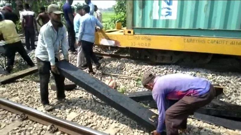 ব্রাহ্মণবাড়িয়ায় ৩০ ঘণ্টা পর ট্রেন চলাচল স্বাভাবিক
