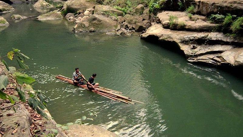 কেএনএফ তৎপরতায় ঝুঁকিতে বান্দরবানের পর্যটন সম্ভাবনা