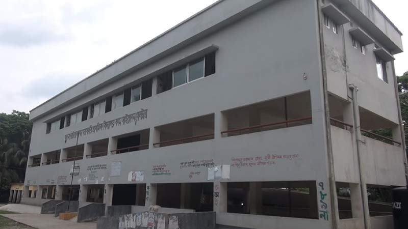 পর্যাপ্ত আশ্রয় কেন্দ্র না থাকায় ঝালকাঠিতে আতঙ্ক
