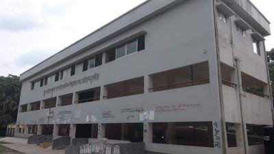 পর্যাপ্ত আশ্রয় কেন্দ্র না থাকায় ঝালকাঠিতে আতঙ্ক