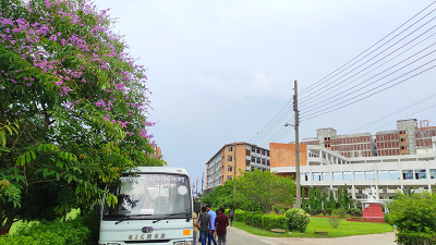 গ্রীষ্মে বর্ণিল সাজে যবিপ্রবি