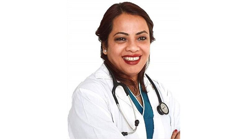 মেয়াদোত্তীর্ণ নিবন্ধনে এক যুগ ধরে চিকিৎসা দিচ্ছেন ডা. সংযুক্তা