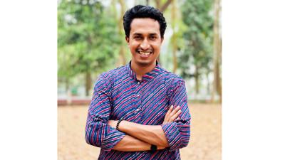 ব্যঙ্গ করেই সমাজের অসংগতি তুলে ধরেন ‘‌মনা’