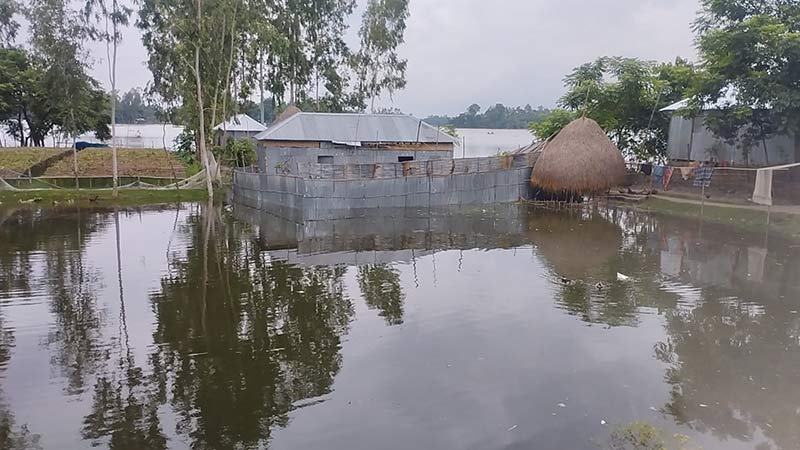 বিপৎসীমার ৮ সেন্টিমিটার ওপর প্রবাহিত হচ্ছে দুধকুমার
