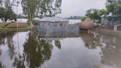 বিপৎসীমার ৮ সেন্টিমিটার ওপর প্রবাহিত হচ্ছে দুধকুমার