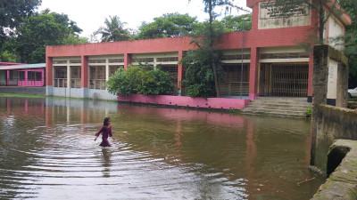 ৩ মাস পানির নিচে মাঠ, খেলাধুলা বন্ধ