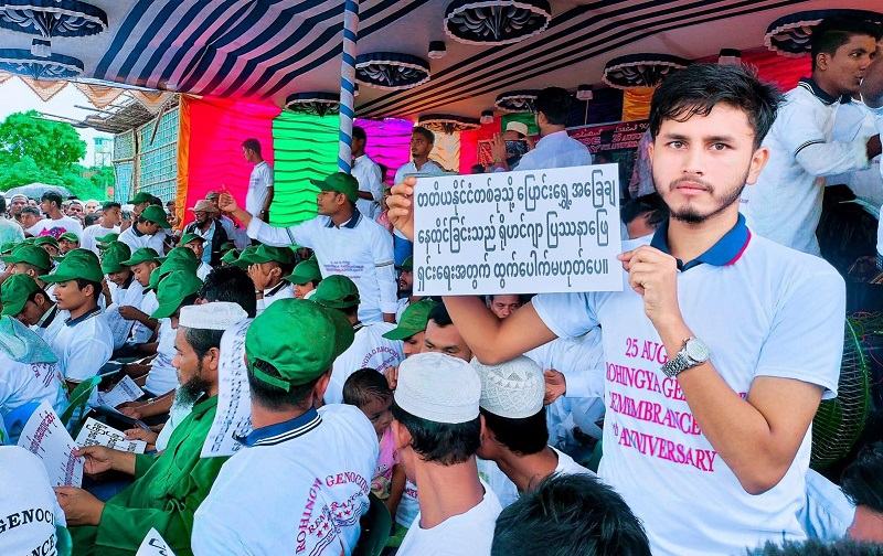 উখিয়া ও টেকনাফের আশ্রয় শিবিরে রোহিঙ্গাদের সমাবেশ
