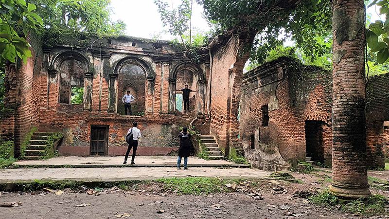 বিস্মৃত দালালবাজার জমিদারবাড়ি