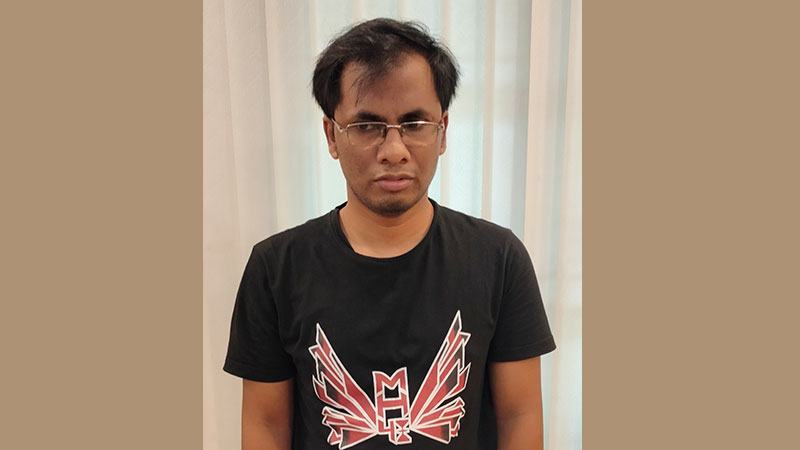 বাধা পেরিয়ে বিশ্ববিদ্যালয় শিক্ষক হওয়ার স্বপ্ন দেখেন জাবির নাজিম