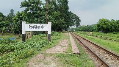 কৃষকের পাওনা ৬ কোটি টাকা পরিশোধ করছে না রেলওয়ে