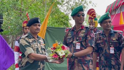 হিলি সীমান্তে বিজিবি ও বিএসএফের বৈঠক অনুষ্ঠিত