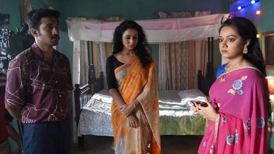 আলোচনায় বাসার-দীঘির ‘মার্ডার নাইনটিজ’