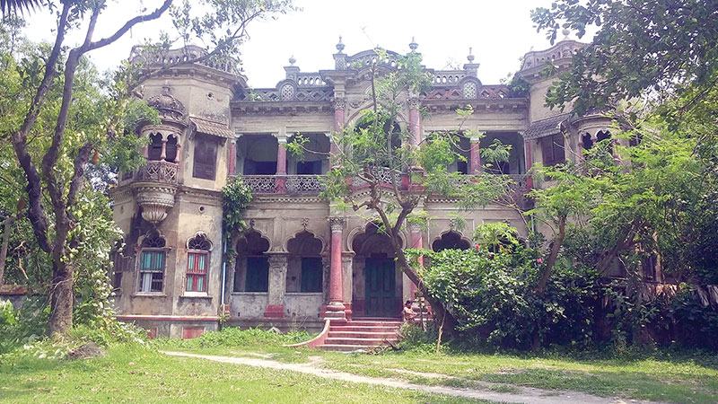 মনোমুগ্ধকর ডাংগা জমিদারবাড়িতে
