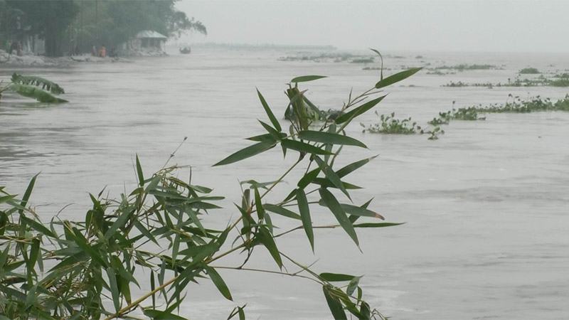 তিস্তার পানি বিপদসীমার ৩ সেন্টিমিটার ওপরে