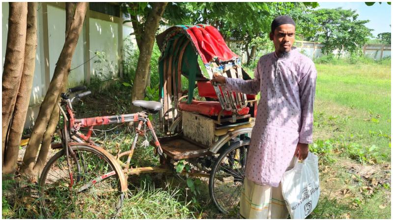 তিন মাস পর থানায় হাজির পদ্মা সেতু থেকে লাফিয়ে পড়া রিকশাচালক