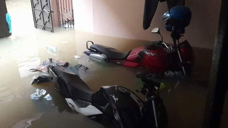 টানা বৃষ্টিতে সিলেট শহরজুড়ে জলাবদ্ধতা
