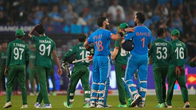 সেমিফাইনালের স্বপ্ন থেকে দূরে সরে গেল বাংলাদেশ