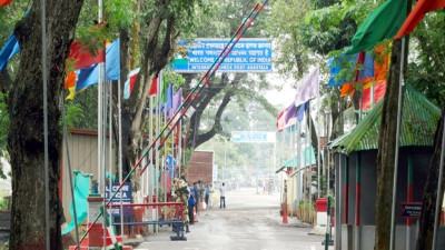 আখাউড়া স্থল বন্দর: দুই মাসে ৬০ কোটি টাকার পণ্য রফতানি