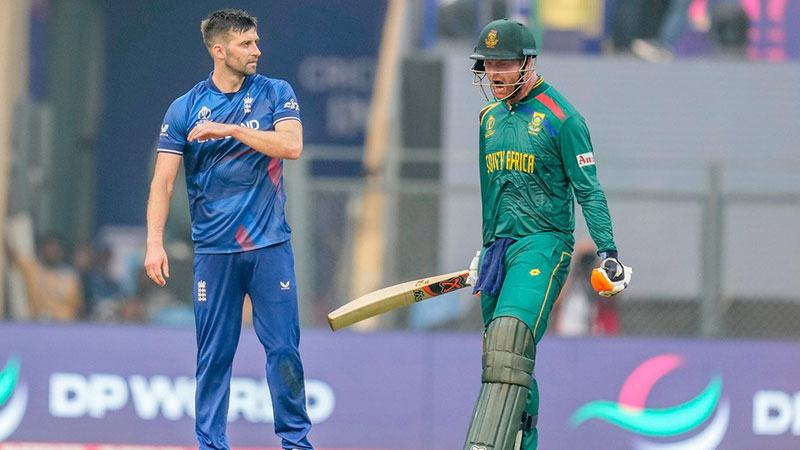 চ্যাম্পিয়নদের ২২৯ রানে হারাল দক্ষিণ আফ্রিকা
