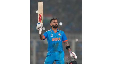 কোহলির কীর্তিময় দিনে বিপর্যস্ত দক্ষিণ আফ্রিকা