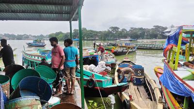 কাপ্তাই হ্রদে দুই মাসে ৩,৯১০ টন মাছ আহরণ