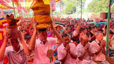 রাঙ্গামাটিতে চীবর দানোৎসব