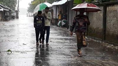 ‘মিধিলির’ প্রভাবে ঝালকাঠিতে বৃষ্টি ও দমকা হাওয়া
