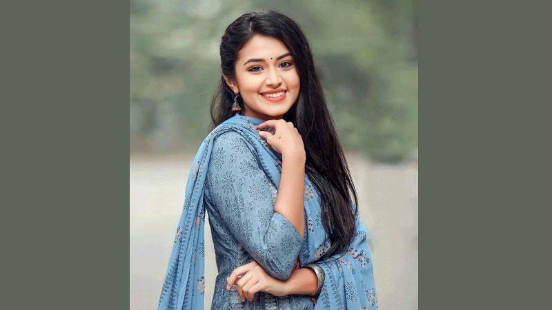 শিহাব শাহীনের মেয়ের গল্পে তাসনিয়া ফারিণ