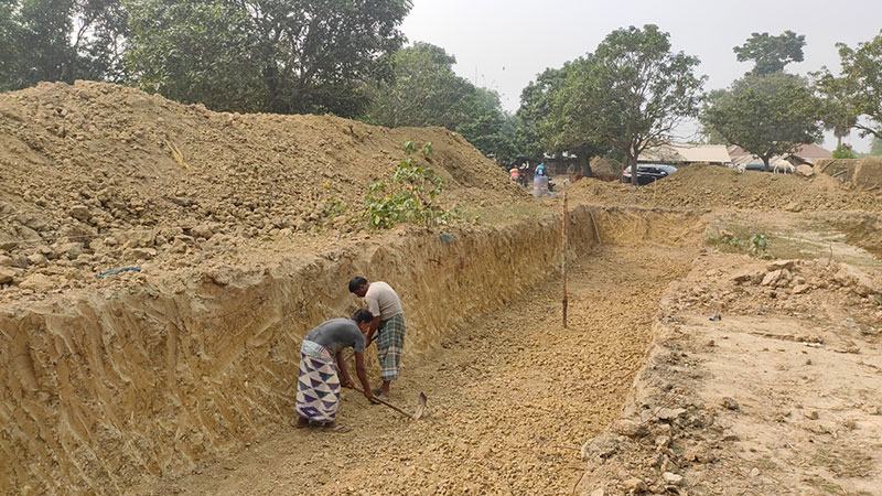 বিদ্যালয় পাচ্ছে নাচোলের ক্ষুদ্র নৃগোষ্ঠীর শিশুরা