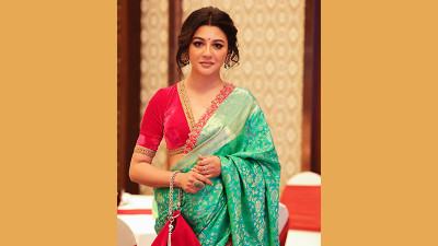 ‘কড়ক সিং’ দিয়ে বলিউডে অভিষেক জয়ার