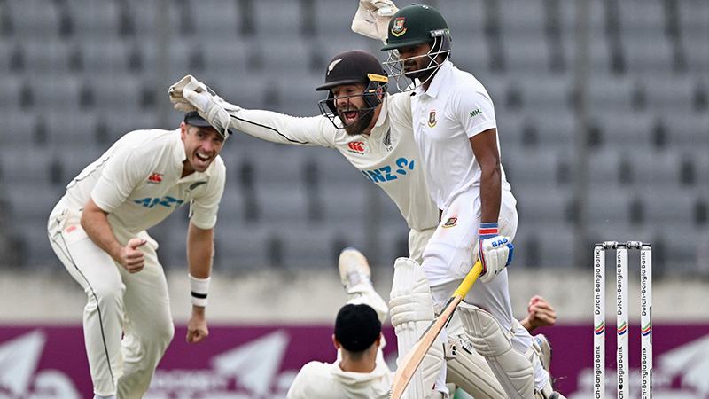 ঢাকা টেস্টে লড়াই জমিয়ে দিলেন গ্লেন ফিলিপস