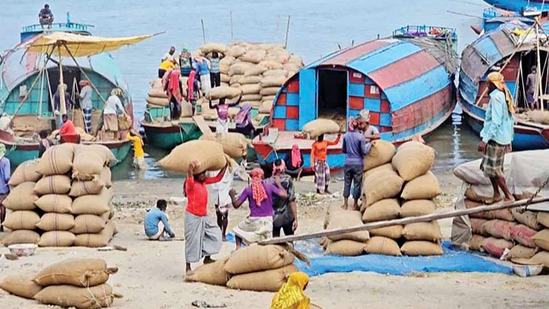 আশুগঞ্জ মোকামে ৮০ শতাংশ কমেছে ধান বেচাকেনা