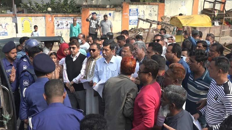 পুলিশের বাধায় রাঙ্গামাটিতে বিএনপির লিফলেট বিতরণ পণ্ড