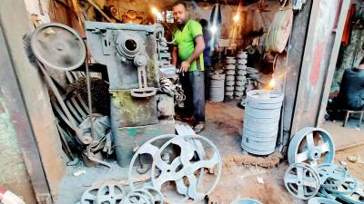 সম্প্রসারণ হচ্ছে বগুড়ায় তৈরি কৃষি যন্ত্রাংশের বাজার