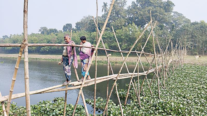 সেতু নেই যশোরের বুড়ি ভৈরব নদে