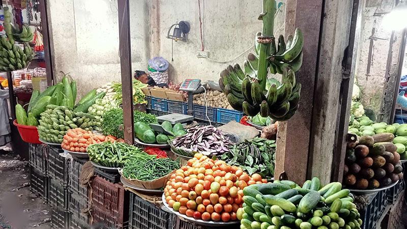 সরবরাহ বাড়লেও ভোলায় কমেনি নিত্যপণ্যের দাম