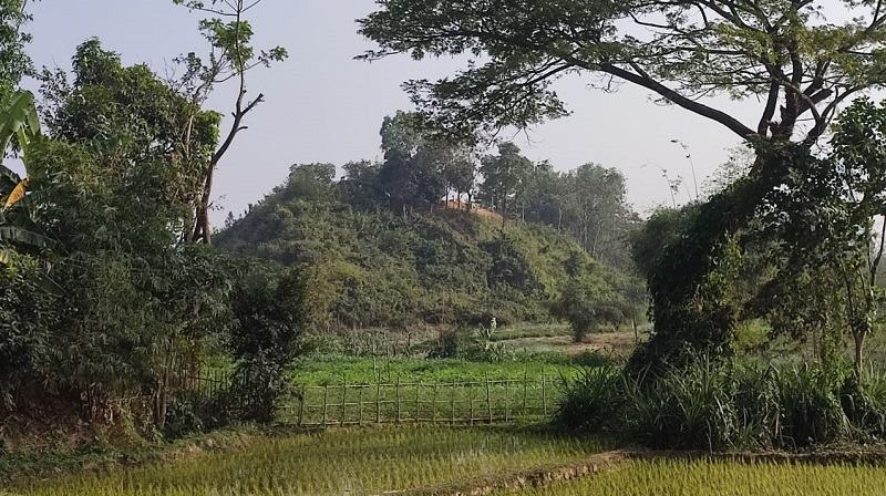 মিয়ানমার সীমান্তের জনপদে চরম আতঙ্ক