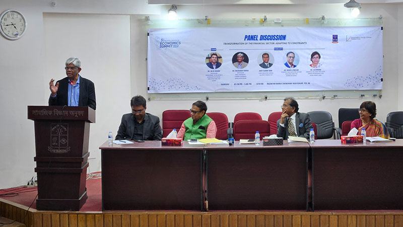 আর্থিক সাক্ষরতা বৃদ্ধিতে যৌথ প্রচেষ্টা দরকার