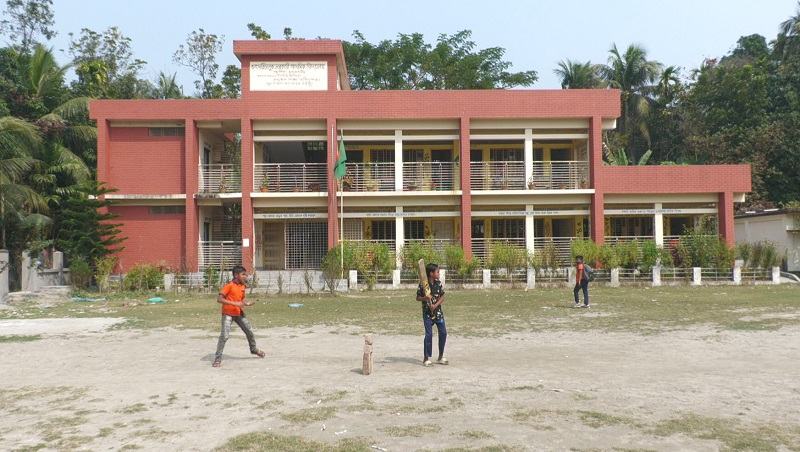 বাগেরহাটে ৩৭৫ প্রাথমিক বিদ্যালয়ে নেই প্রধান শিক্ষক, শিক্ষাকার্যক্রম ব্যাহত