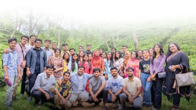 তারা সবাই তরুণ গবেষক