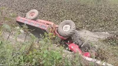 ব্রাহ্মণবাড়িয়ার নবীনগরে ট্রাক্টর উল্টে দুইজন নিহত
